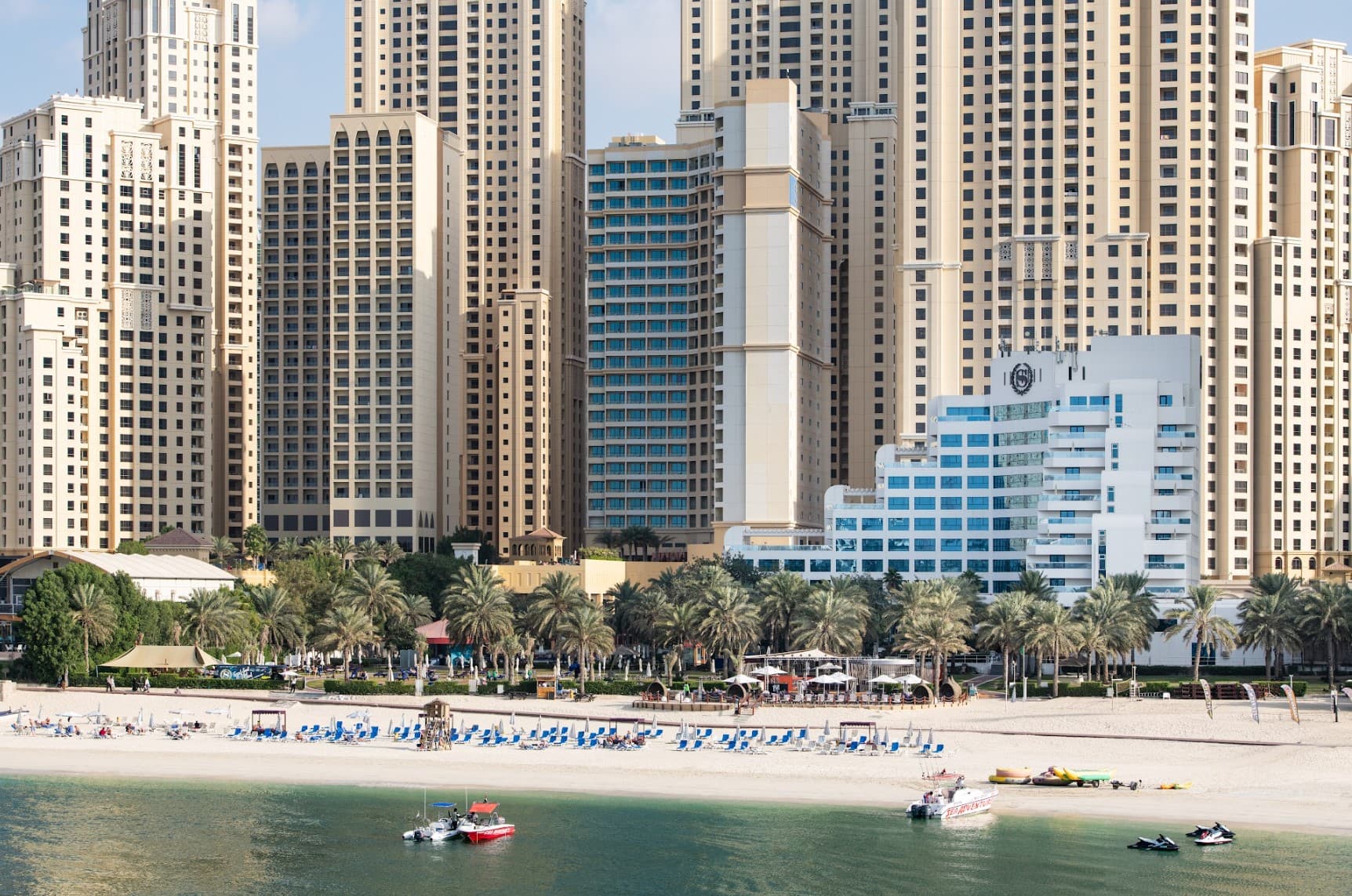 Sheraton Jumeirah Beach Resort — DUBAI